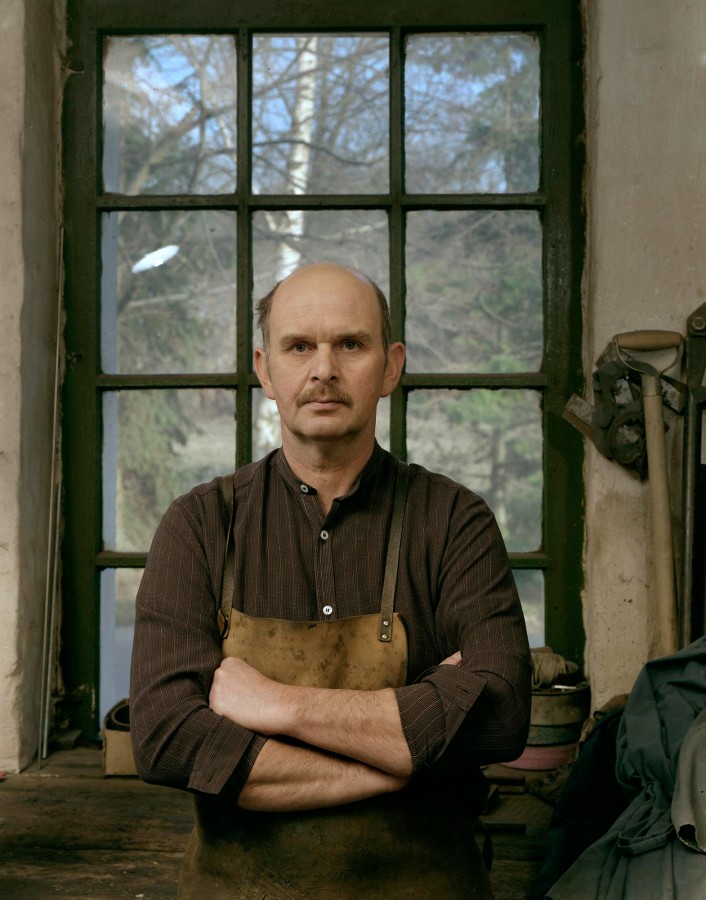 Frank Leder Autumn / Winter 2004 / 2005 Brot - Feld