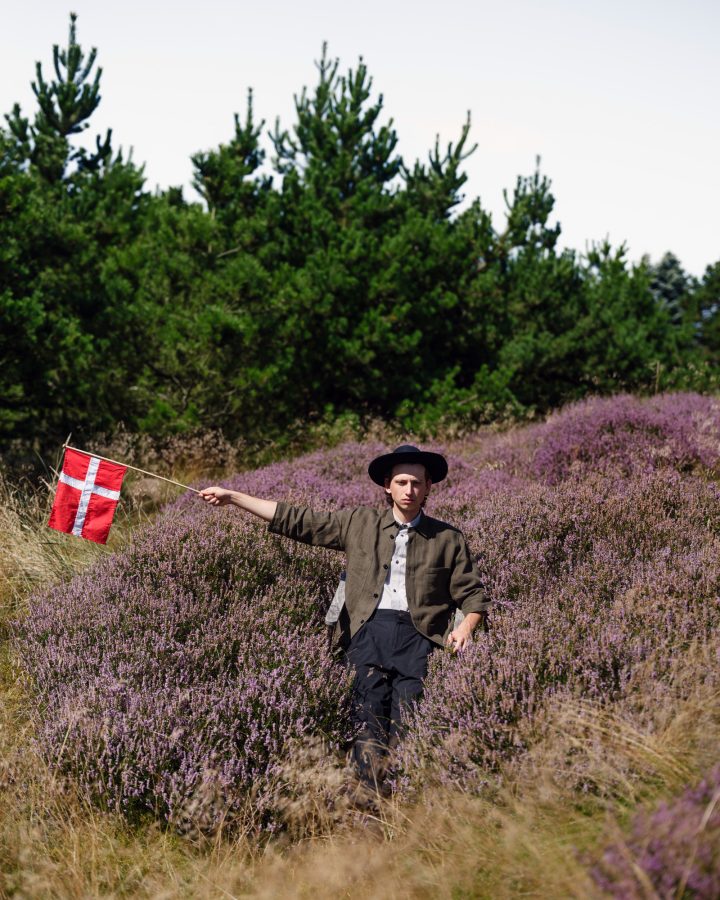 Frank Leder / Spring / Summer 2025 / Hütte